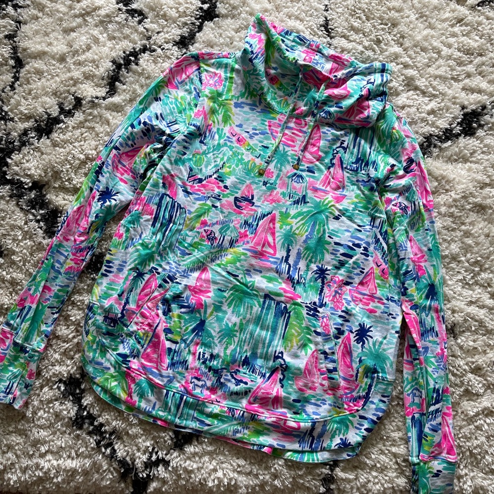 Lilly Pulitzer pullover EUC XL